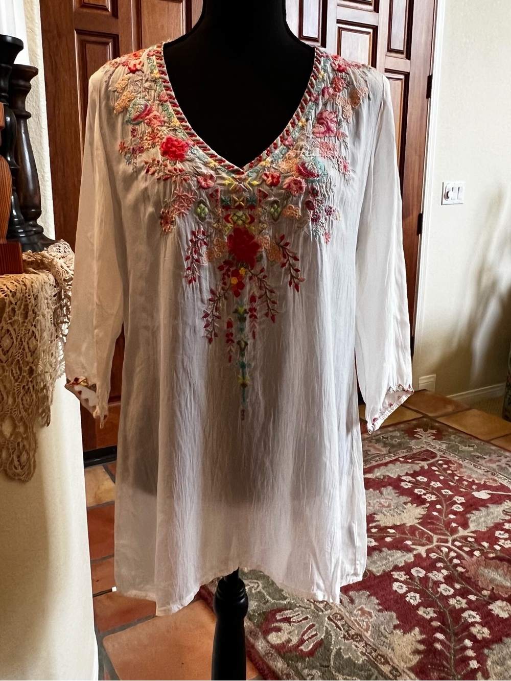 JOHNNY WAS Floral White Tunic Top Size S